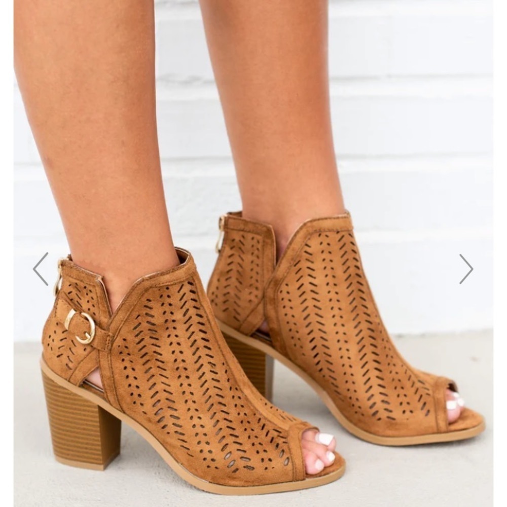 Love to Love You tan booties 4” heel open toe side gold buckle back zip - Picture 3 of 16